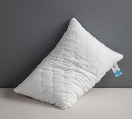Aero Breeze - 2pcs Standard Size Cooling Memory Foam Pillows